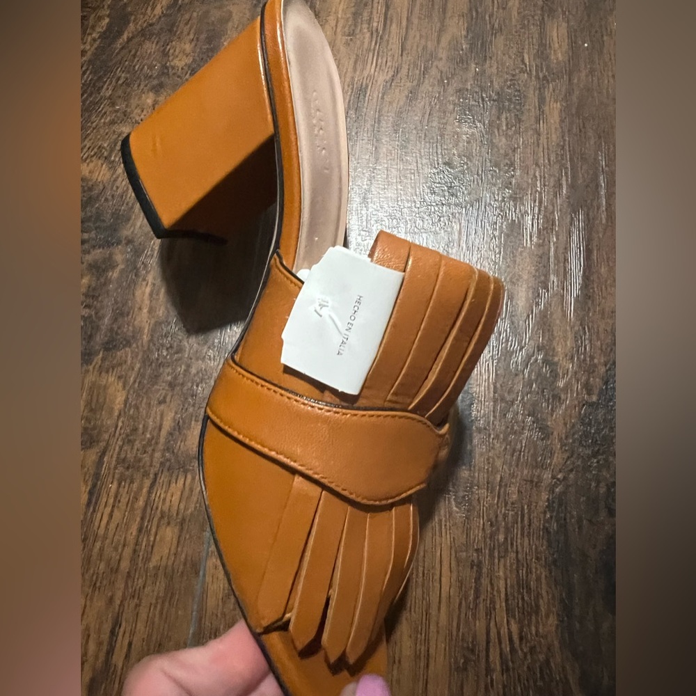 Brand new with box Gucci marmont sandals size 38